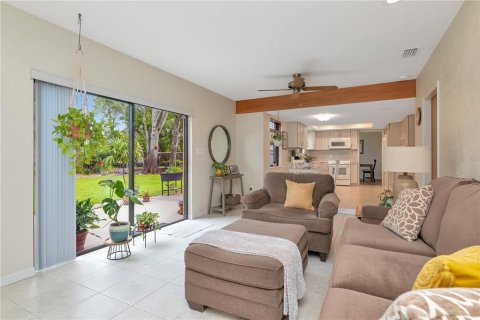 Villa ou maison à vendre à Largo, Floride: 3 chambres, 153.85 m2 № 1755238 - photo 19