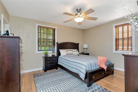 Villa ou maison à vendre à Largo, Floride: 3 chambres, 153.85 m2 № 1755238 - photo 24