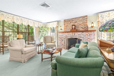 House in Lake Wales, Florida 4 bedrooms, 259.75 sq.m. № 1873018 - photo 21
