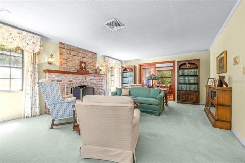 House in Lake Wales, Florida 4 bedrooms, 259.75 sq.m. № 1873018 - photo 19