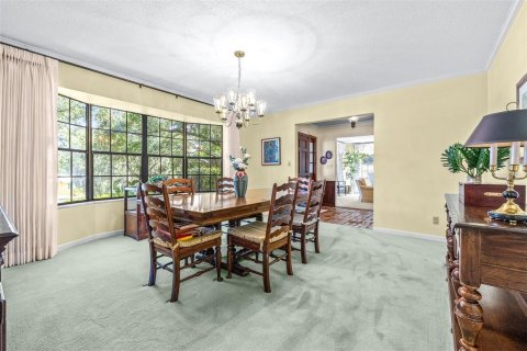 House in Lake Wales, Florida 4 bedrooms, 259.75 sq.m. № 1873018 - photo 18