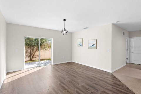 Villa ou maison à vendre à Bradenton, Floride: 5 chambres, 227.24 m2 № 2416495 - photo 16