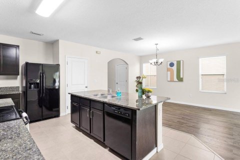 Villa ou maison à vendre à Bradenton, Floride: 5 chambres, 227.24 m2 № 2416495 - photo 21