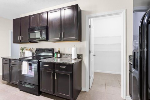 Villa ou maison à vendre à Bradenton, Floride: 5 chambres, 227.24 m2 № 2416495 - photo 22