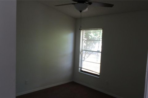 House in Orlando, Florida 3 bedrooms, 160.44 sq.m. № 2210507 - photo 20