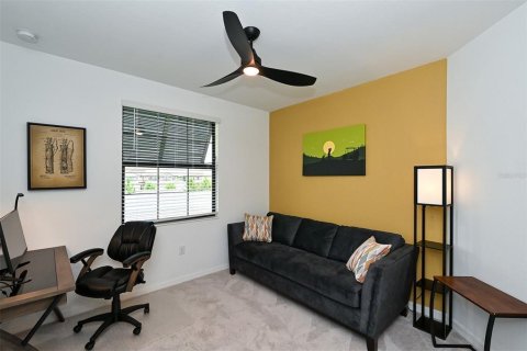 Condominio en alquiler en Lakewood Ranch, Florida, 3 dormitorios, 139.35 m2 № 218780 - foto 19