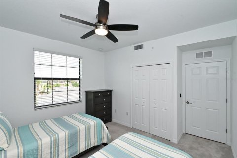 Condominio en alquiler en Lakewood Ranch, Florida, 3 dormitorios, 139.35 m2 № 218780 - foto 14