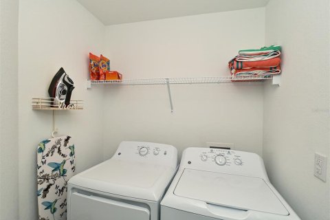 Condominio en alquiler en Lakewood Ranch, Florida, 3 dormitorios, 139.35 m2 № 218780 - foto 26