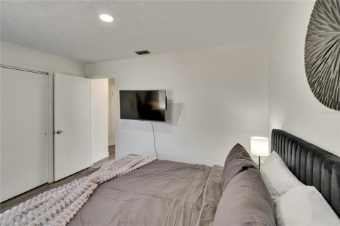 Villa ou maison à vendre à Tampa, Floride: 3 chambres, 126.53 m2 № 2108377 - photo 20