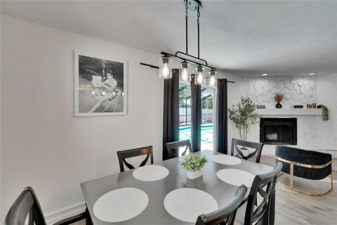 Villa ou maison à vendre à Tampa, Floride: 3 chambres, 126.53 m2 № 2108377 - photo 30