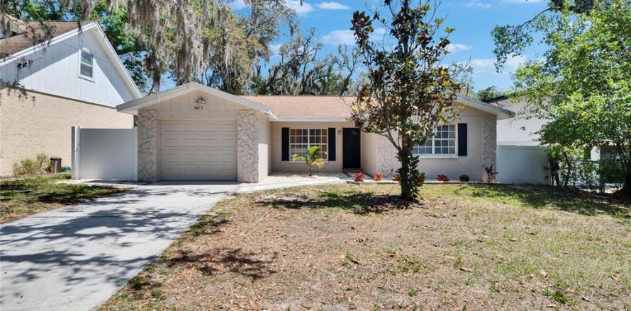 Villa ou maison à Tampa, Floride 3 chambres, 126.53 m2 № 2108377