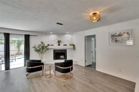 Villa ou maison à vendre à Tampa, Floride: 3 chambres, 126.53 m2 № 2108377 - photo 24