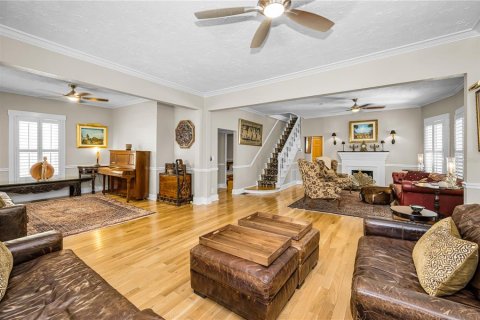 Casa en venta en Saint Petersburg, Florida, 6 dormitorios, 428.09 m2 № 2208823 - foto 14
