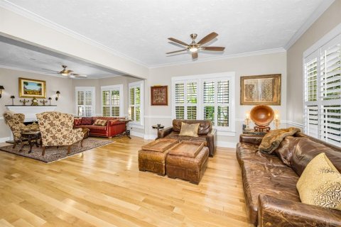 Casa en venta en Saint Petersburg, Florida, 6 dormitorios, 428.09 m2 № 2208823 - foto 15