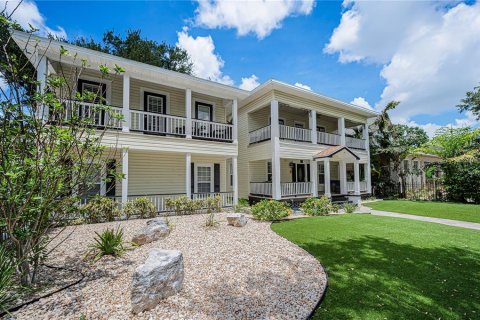 Casa en venta en Saint Petersburg, Florida, 6 dormitorios, 428.09 m2 № 2208823 - foto 4