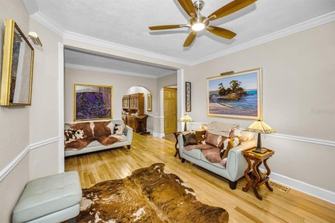 Casa en venta en Saint Petersburg, Florida, 6 dormitorios, 428.09 m2 № 2208823 - foto 21