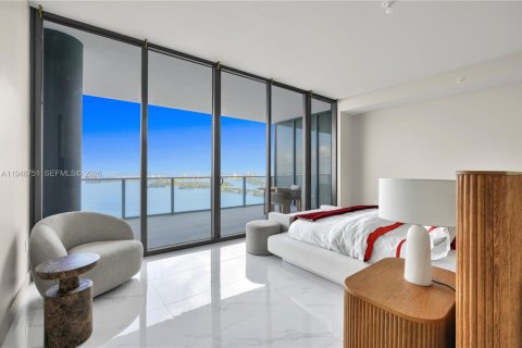 Снять в аренду кондоминиум в Майами, Флорида 4 спальни, 298.68м2, № 2004953 - фото 22