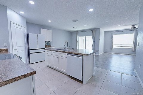 Casa en venta en Beverly Hills, Florida, 4 dormitorios, 166.39 m2 № 1866406 - foto 6