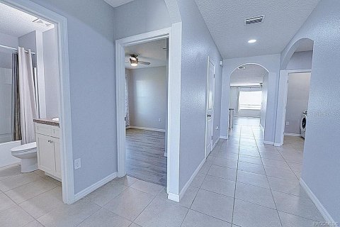 Casa en venta en Beverly Hills, Florida, 4 dormitorios, 166.39 m2 № 1866406 - foto 5