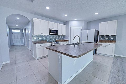 Casa en venta en Beverly Hills, Florida, 4 dormitorios, 166.39 m2 № 1866406 - foto 8