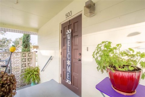 Condo in Avon Park, Florida, 2 bedrooms  № 1540845 - photo 3