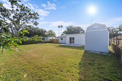 House in Clearwater, Florida 3 bedrooms, 130.71 sq.m. № 1795390 - photo 24