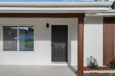 House in Clearwater, Florida 3 bedrooms, 130.71 sq.m. № 1795390 - photo 4