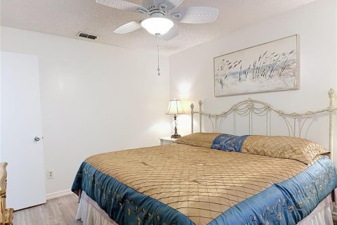 House in Deltona, Florida 2 bedrooms, 151.43 sq.m. № 2222656 - photo 24