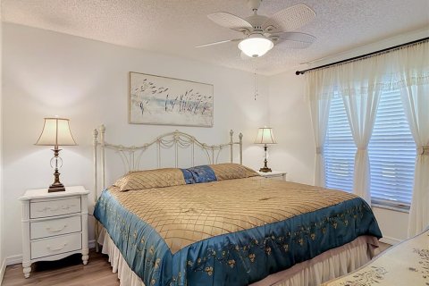 House in Deltona, Florida 2 bedrooms, 151.43 sq.m. № 2222656 - photo 23