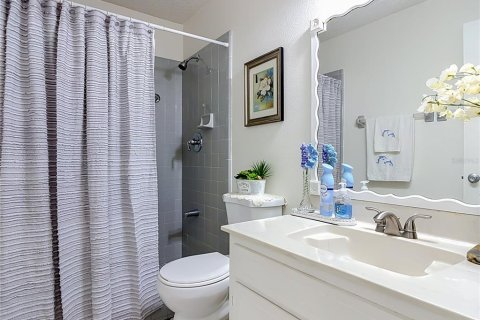 House in Deltona, Florida 2 bedrooms, 151.43 sq.m. № 2222656 - photo 25