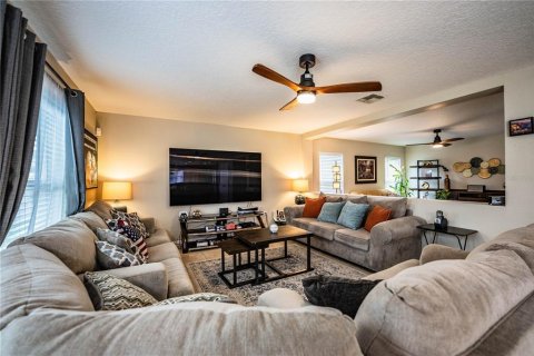 House in Lakeland, Florida 3 bedrooms, 177.91 sq.m. № 2227396 - photo 8