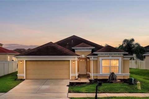House in Lakeland, Florida 3 bedrooms, 177.91 sq.m. № 2227396