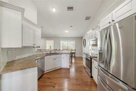 House in Punta Gorda, Florida 4 bedrooms, 184.32 sq.m. № 1899814 - photo 19