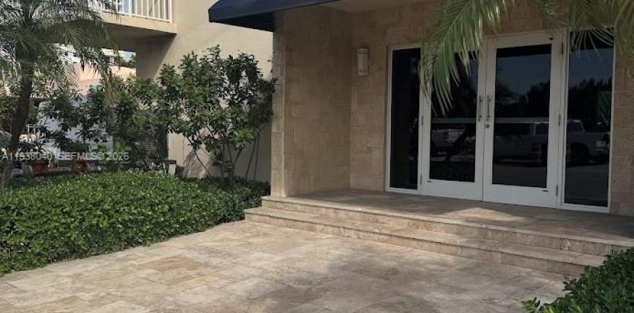 Condo in Hollywood, Florida, 2 bedrooms  № 2002297