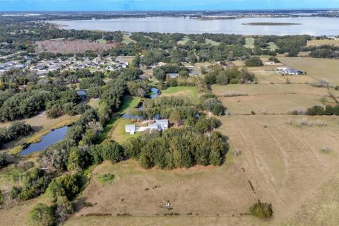 Casa en venta en Winter Haven, Florida, 4 dormitorios, 437.38 m2 № 2166641 - foto 9
