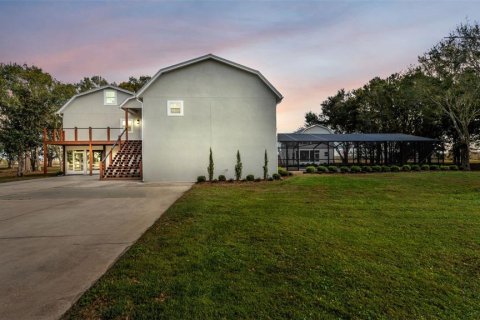 Casa en venta en Winter Haven, Florida, 4 dormitorios, 437.38 m2 № 2166641 - foto 4