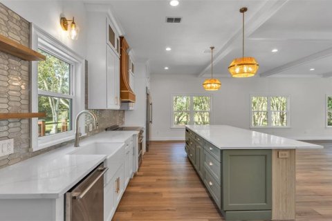 Casa en venta en Winter Haven, Florida, 4 dormitorios, 437.38 m2 № 2166641 - foto 24