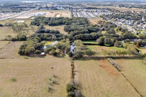 Casa en venta en Winter Haven, Florida, 4 dormitorios, 437.38 m2 № 2166641 - foto 12