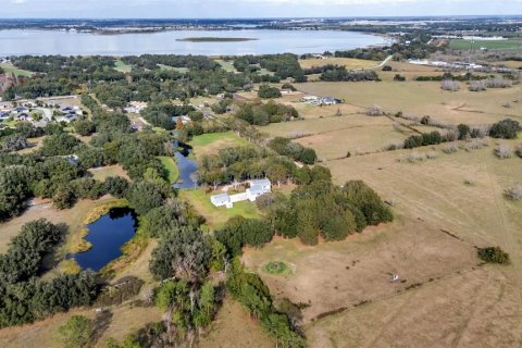 Casa en venta en Winter Haven, Florida, 4 dormitorios, 437.38 m2 № 2166641 - foto 8