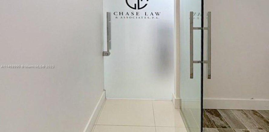 Bureau à Miami Beach, Floride № 788629