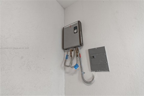 Touwnhouse à vendre à Homestead, Floride: 4 chambres, 135.64 m2 № 1965098 - photo 20