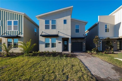 Casa en Kissimmee, Florida 6 dormitorios, 310.57 m2 № 2318857