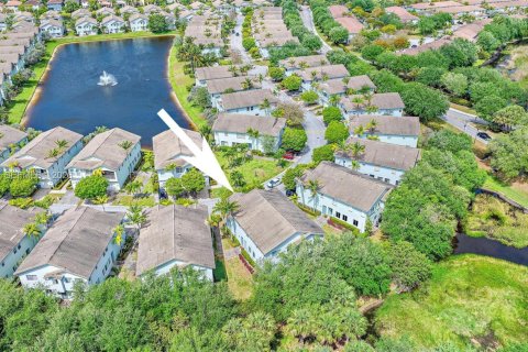 Adosado en venta en Riviera Beach, Florida, 2 dormitorios, 94.95 m2 № 2076583 - foto 22