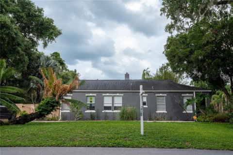 House in Orlando, Florida 3 bedrooms, 178.84 sq.m. № 2101257 - photo 6