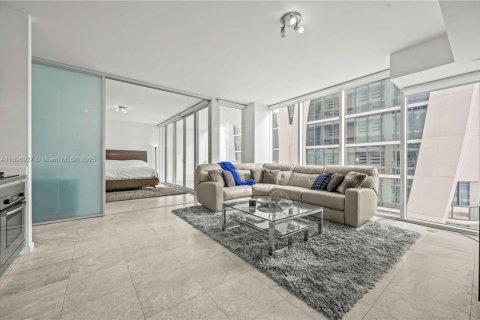 Condominio en venta en Miami, Florida, 1 dormitorio, 75.07 m2 № 1952038 - foto 8