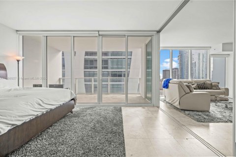 Condominio en venta en Miami, Florida, 1 dormitorio, 75.07 m2 № 1952038 - foto 11