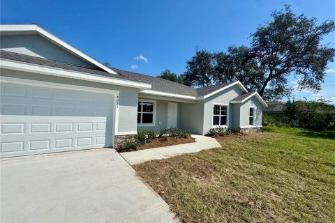 House in Ocala, Florida 4 bedrooms, 179.02 sq.m. № 2296541 - photo 4