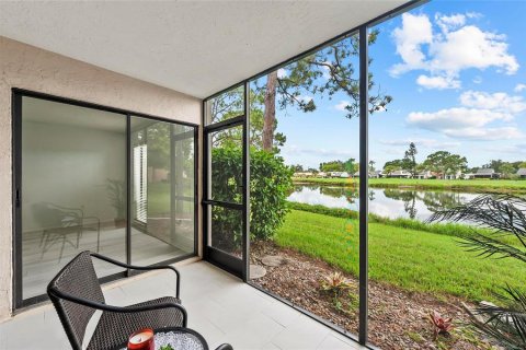 Condo in Sarasota, Florida, 1 bedroom  № 1870195 - photo 26