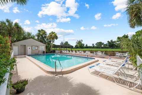 Condo in Sarasota, Florida, 1 bedroom  № 1870195 - photo 30