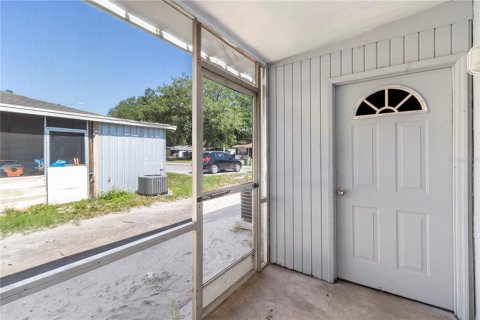 Immobilier commercial à vendre à Leesburg, Floride: 4 chambres, 143.07 m2 № 2341754 - photo 10